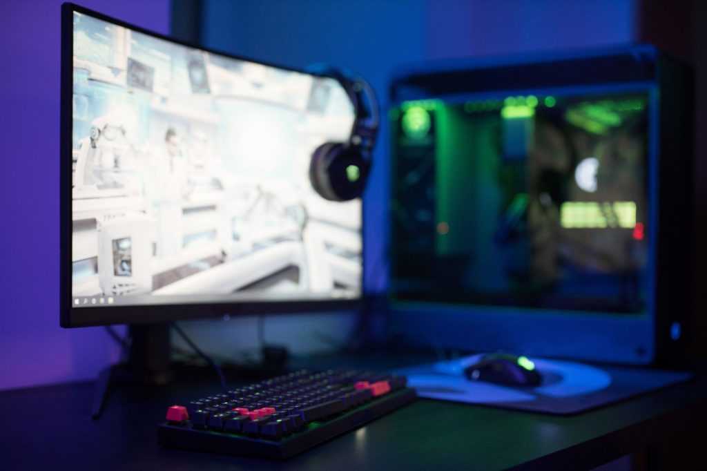 Configuration PC gamer avec carte graphique haut de gamme pour le jeu en 4K